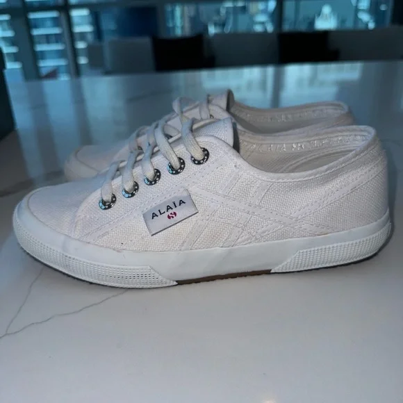 Alaïa's collaboration with Superga / Blanc Casse White Sneakers Womens SZ: 38 - Picture 3 of 8
